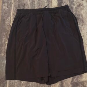 Lululemon Men's Black Shorts